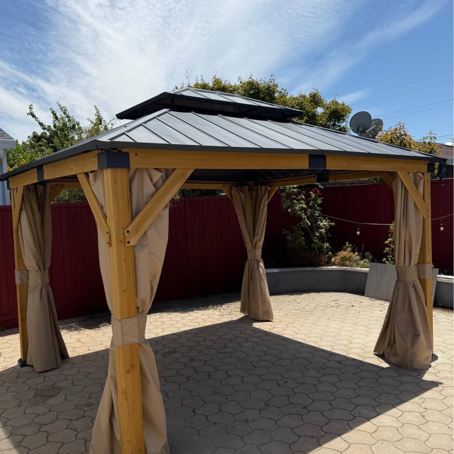 Cedar wood Gazebo